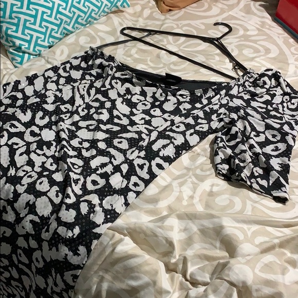 Sequins mini dress - Picture 2 of 5